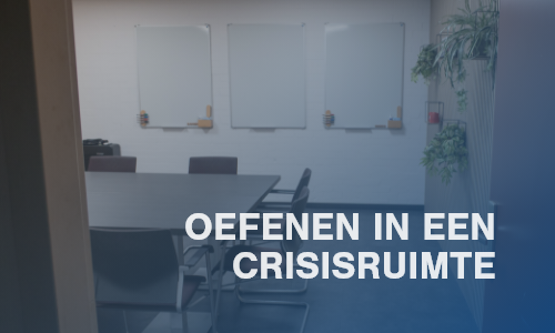 Oefenen in een crisisruimte: een veilige leeromgeving voor levensechte druk
